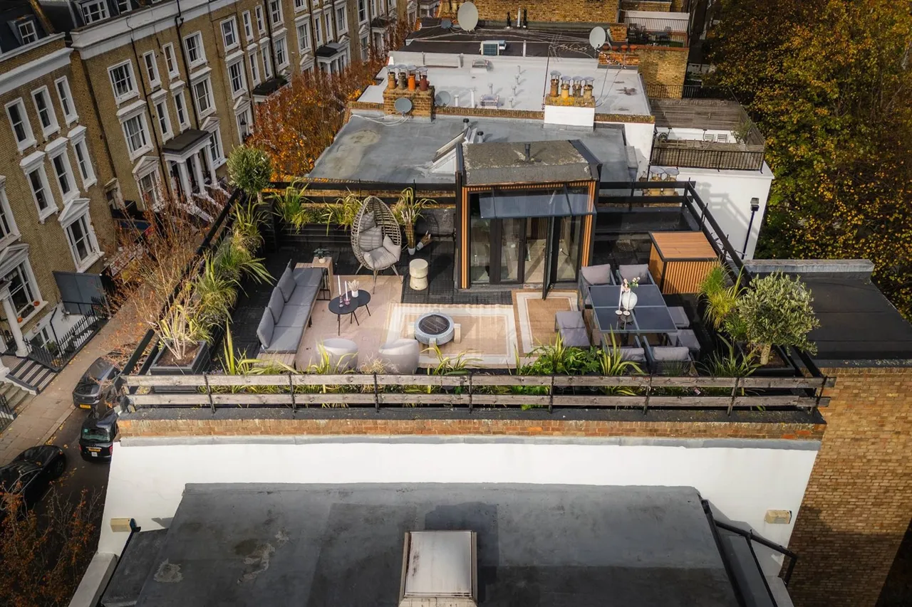 London, Chelsea, SW5, photo 9