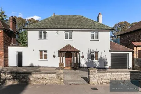 5 bed house for sale, Manor Way, South Croydon