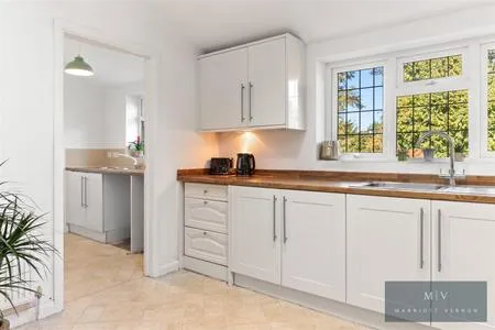Manor Way, South Croydon, photo 18