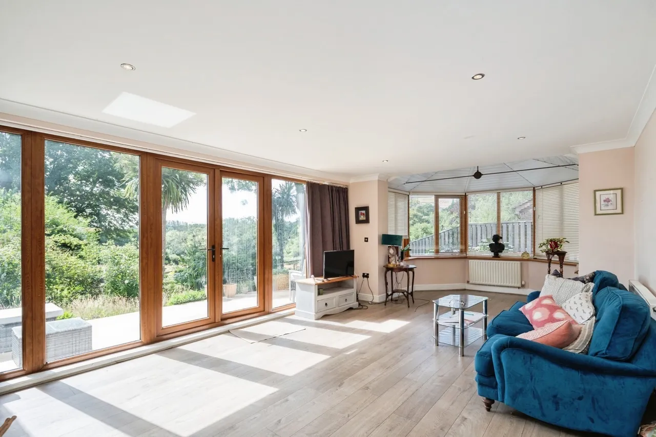 Colemans Way, Hurst Green, TN19, photo 2