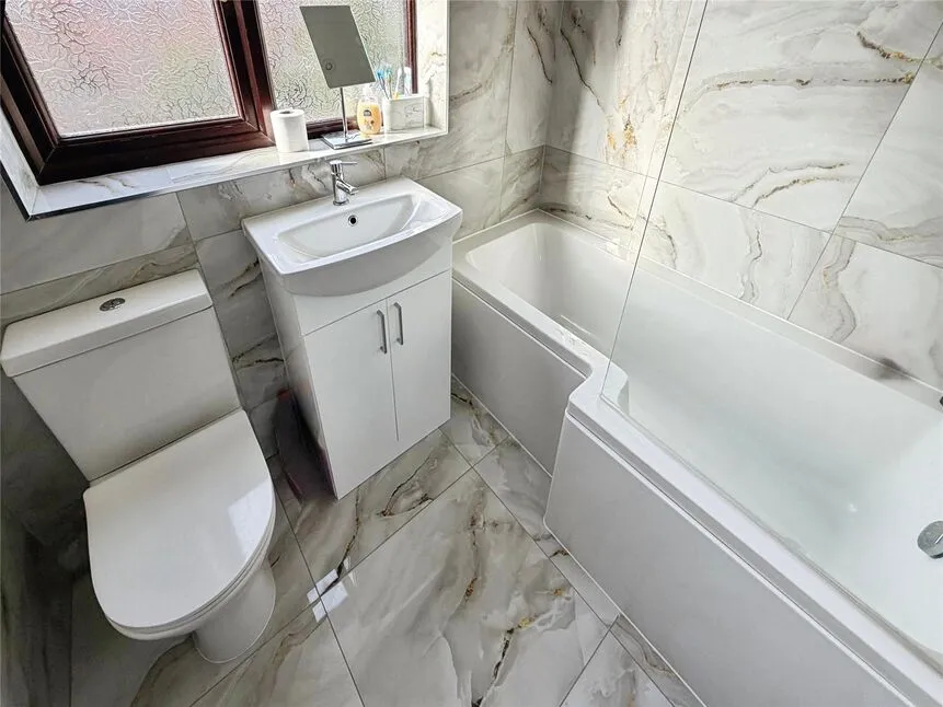 Nettlehome, Hatfield, DN7, photo 5