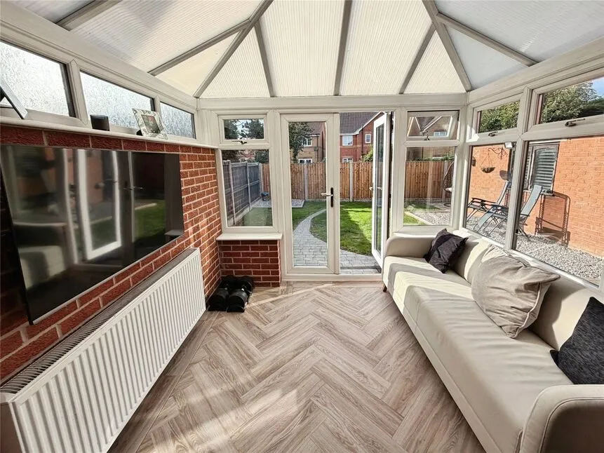 Nettlehome, Hatfield, DN7, photo 7