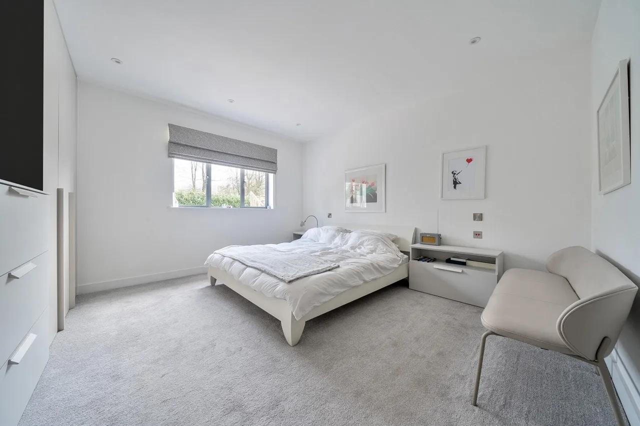 Hill Top Place, Kent, TN16, photo 13