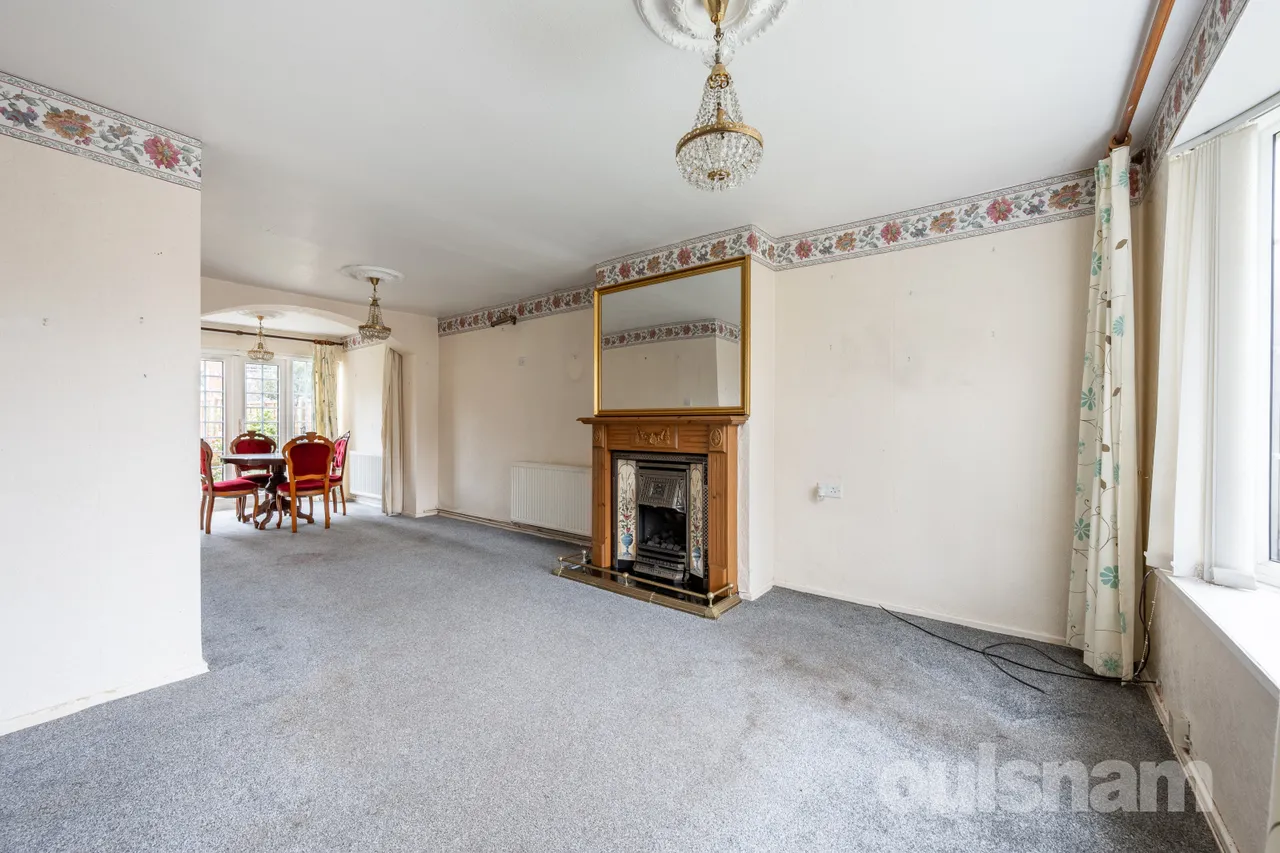 Gentian Close, Bournville Village Trust, Northfield, B31 1NN, photo 3