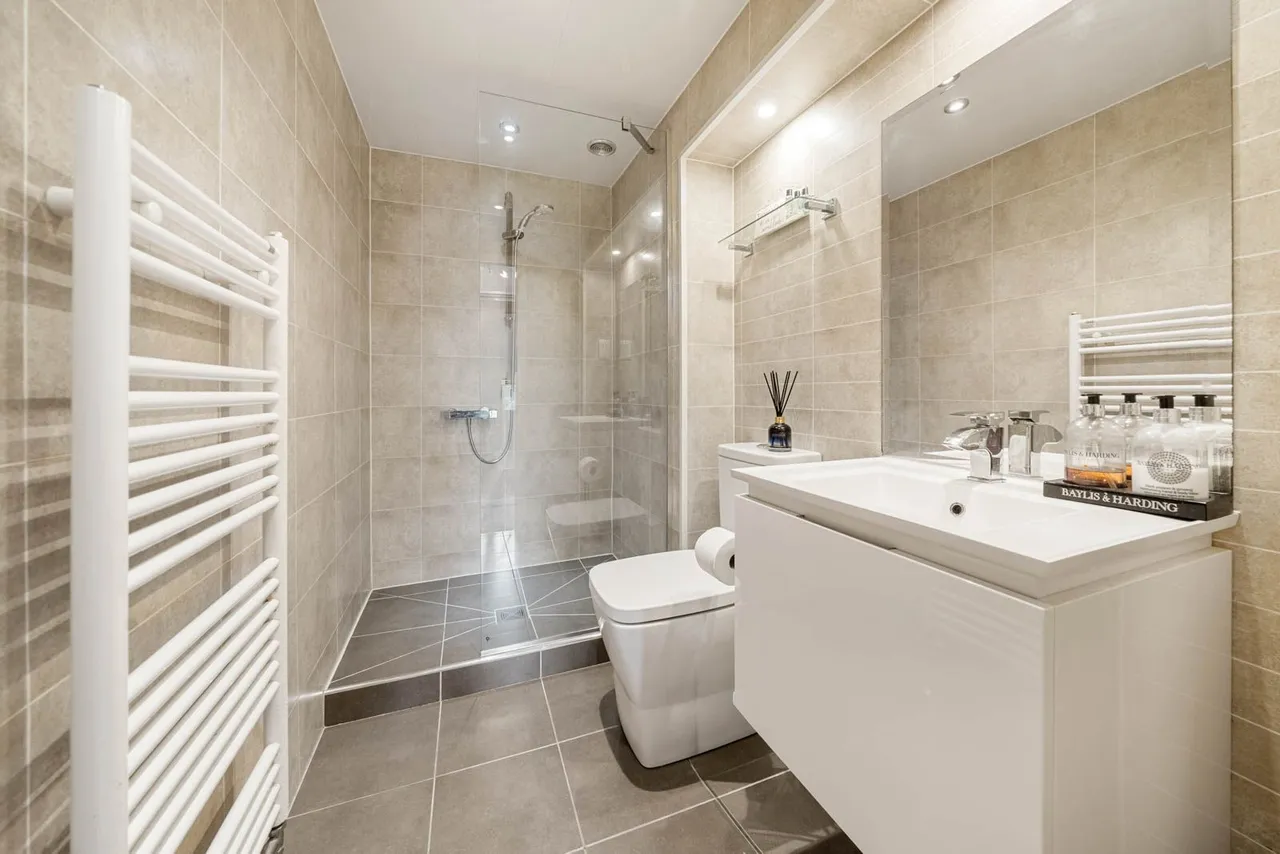Hassocks Road, Meltham, photo 7