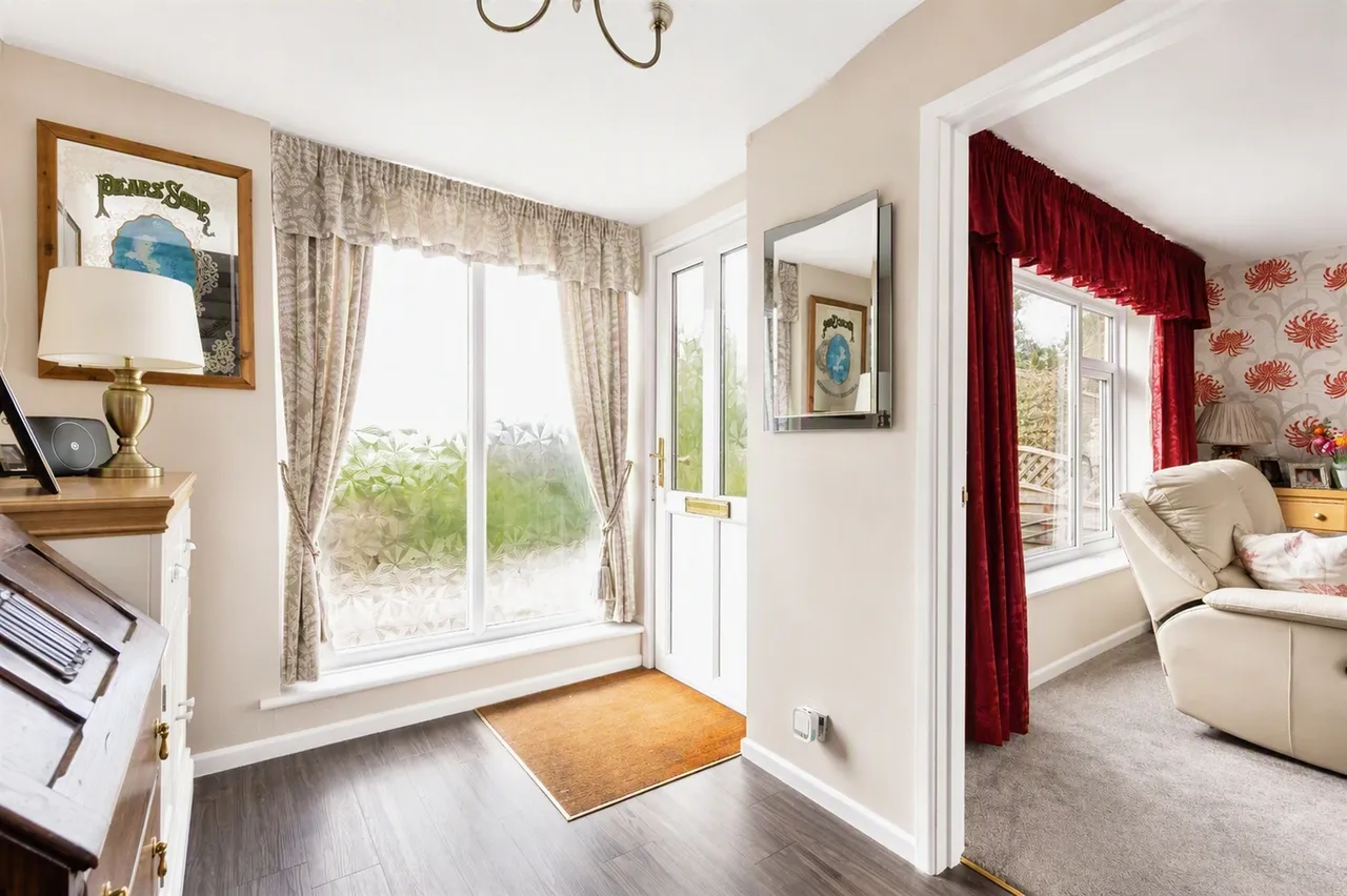 Ashford Close, Fordingbridge, SP6, photo 8