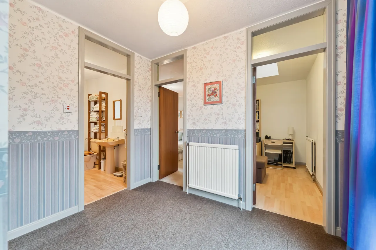 Campsie Road, Torrance, G64, photo 8