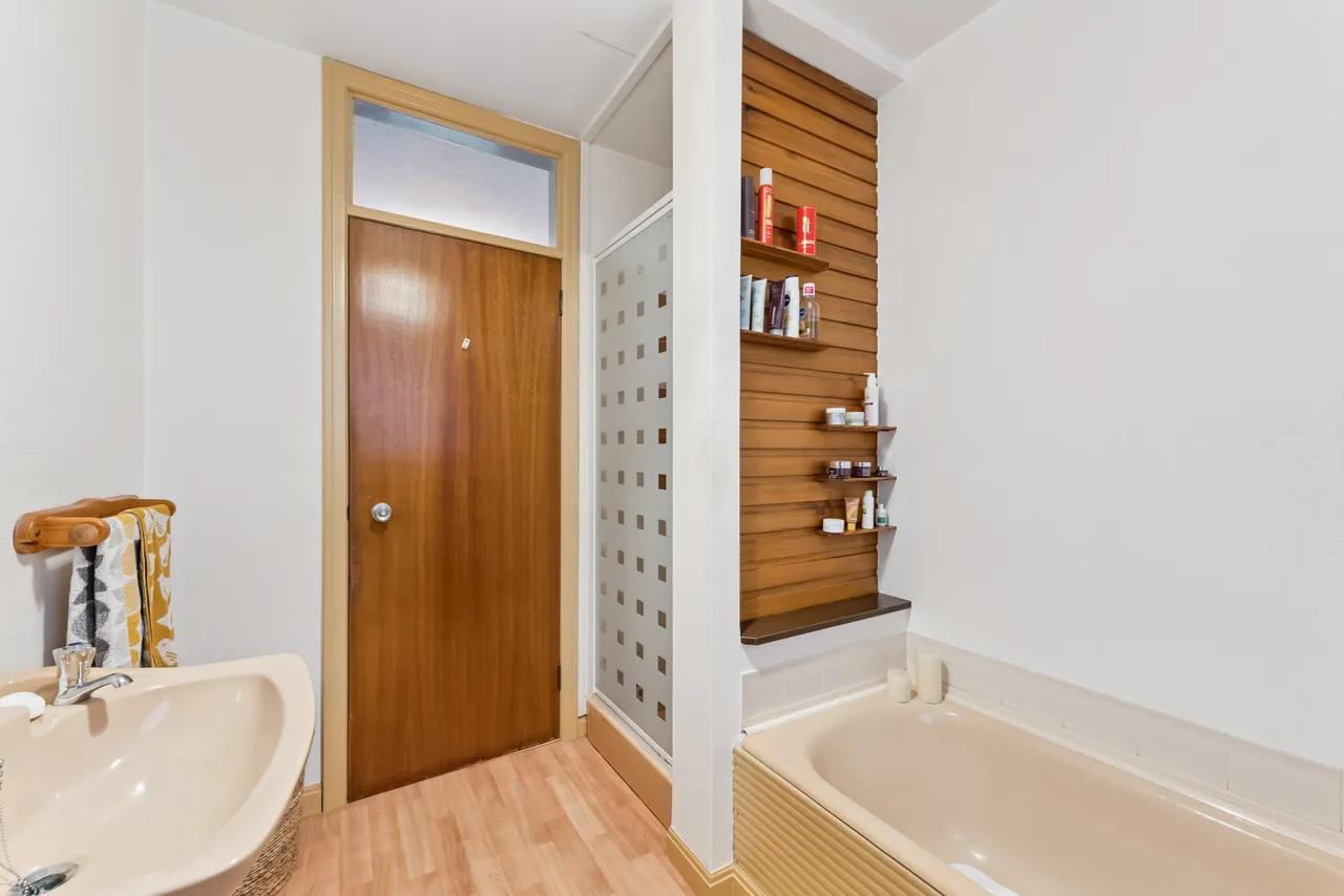 Campsie Road, Torrance, G64, photo 22