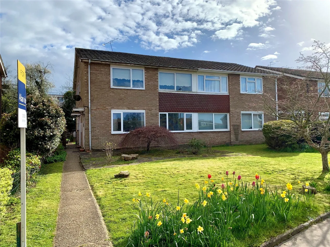2 bed flat for sale — Acer Road, Westerham, TN16