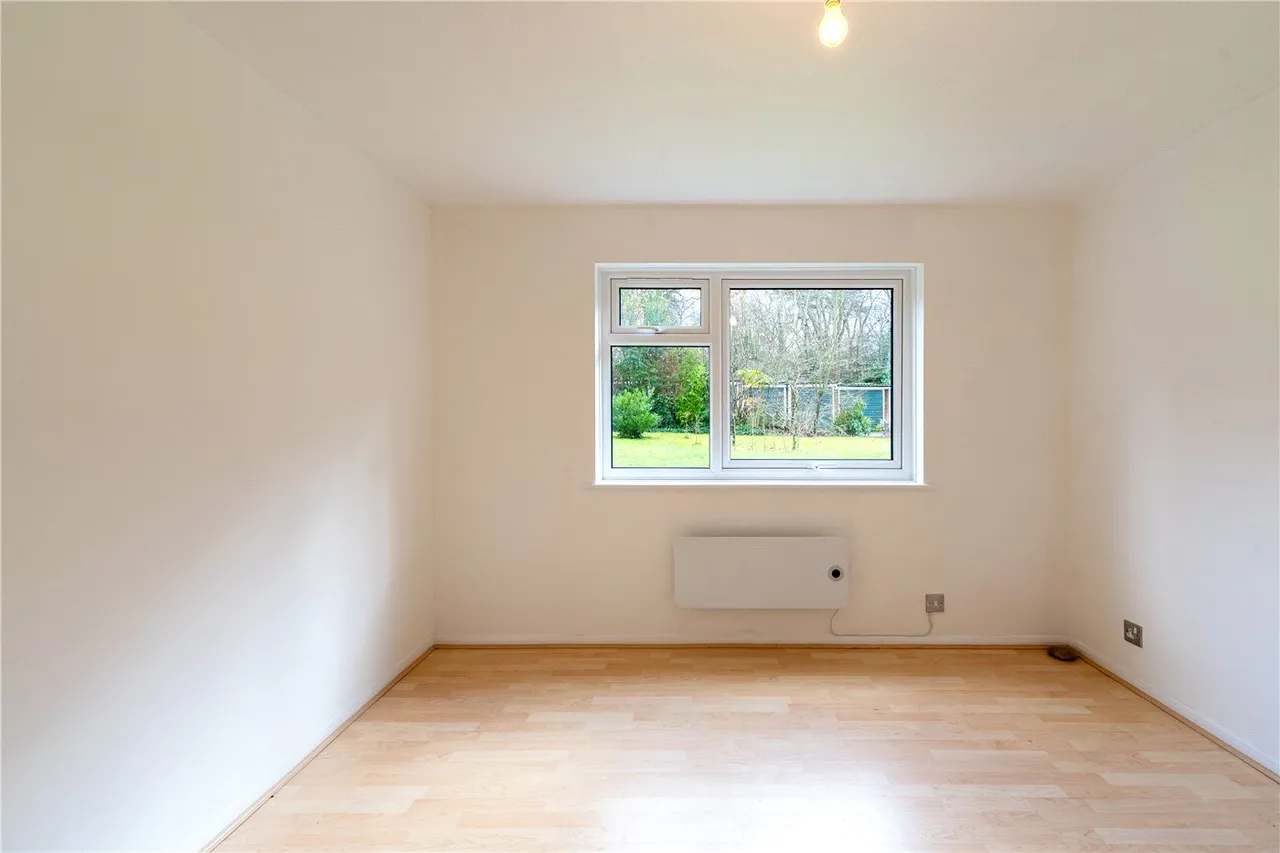 Woodridings, Elgin Road, Weybridge, Surrey, KT13, photo 5
