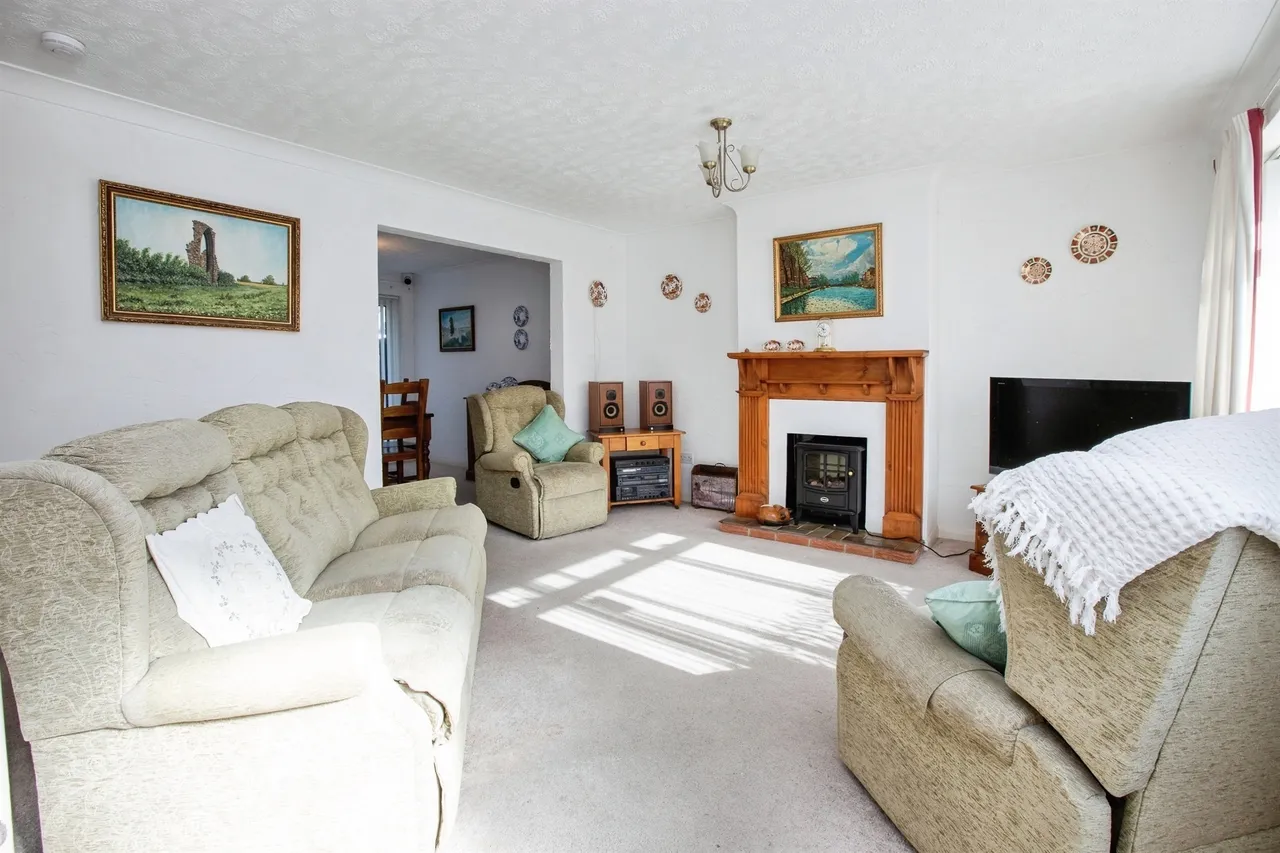 Ridgeway Drive, Ilkeston, DE7, photo 2