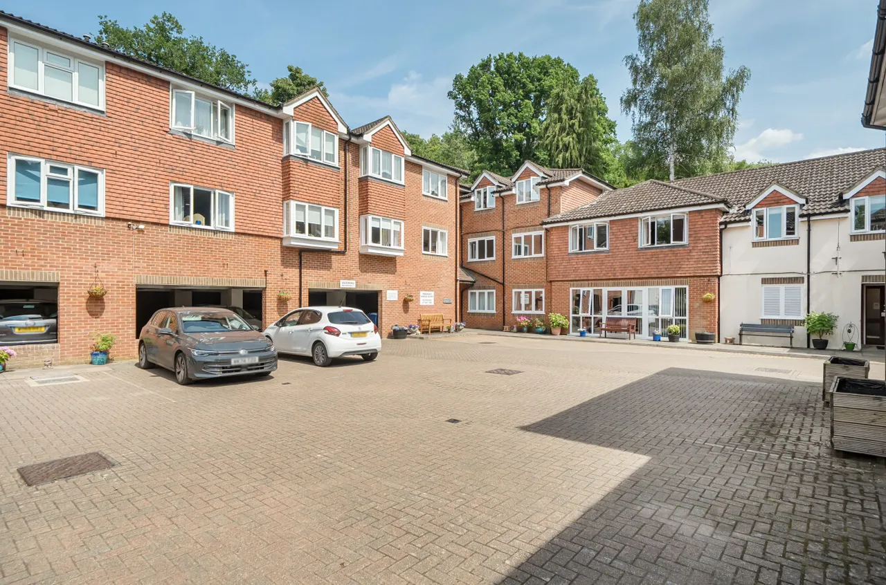 Townend Street, Godalming, GU7, photo 14