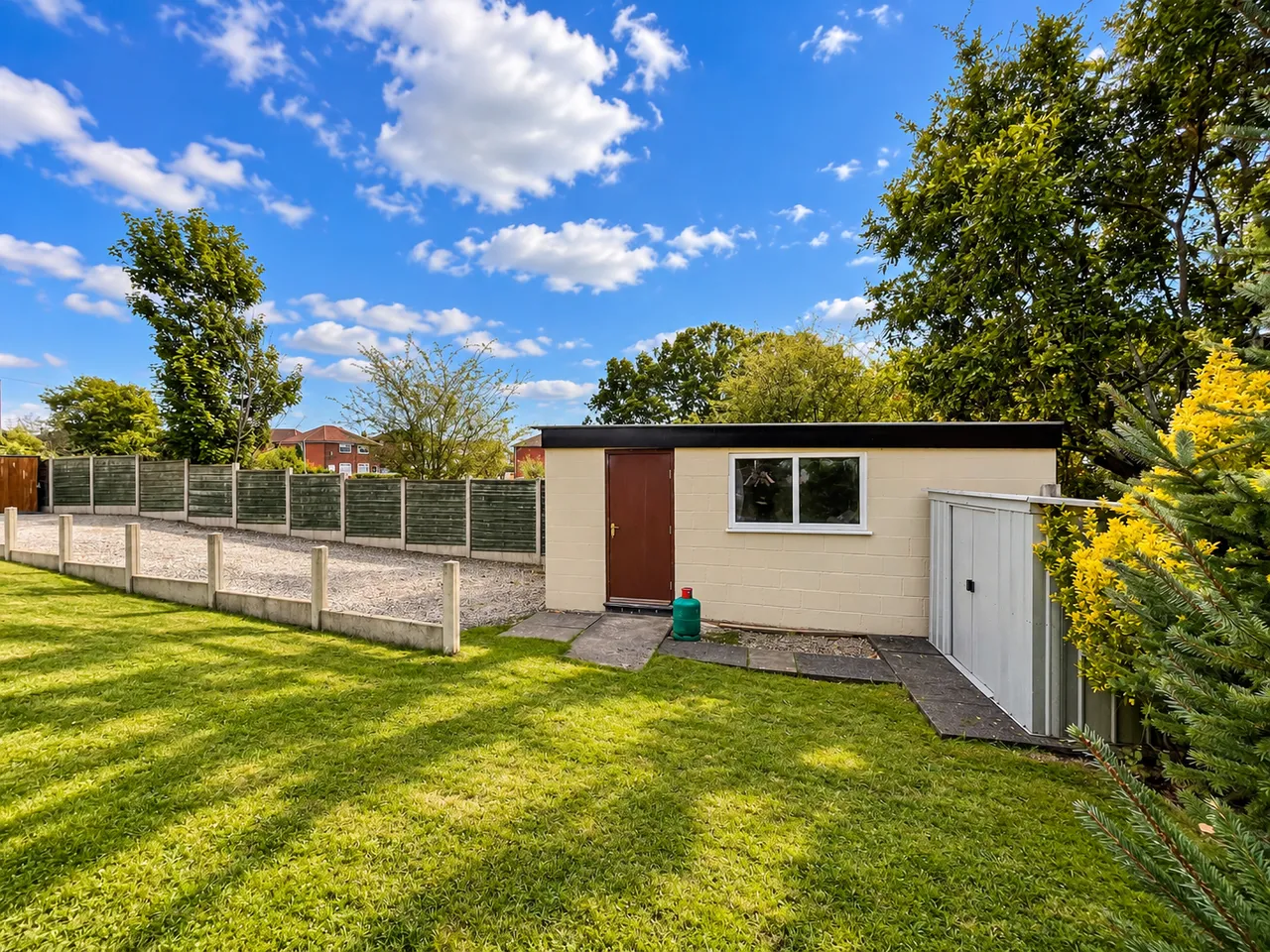 The Broadway, Bredbury, SK6, photo 16