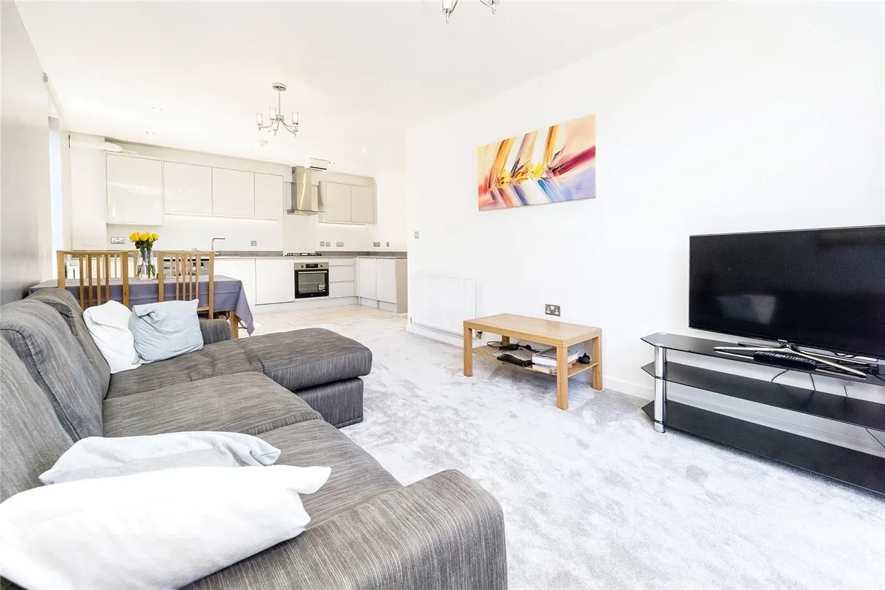 Maitland Road, London, E15, photo 8