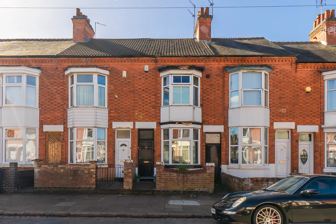 2 bed house for sale — Hopefield Road, Leicester, LE3 2BJ
