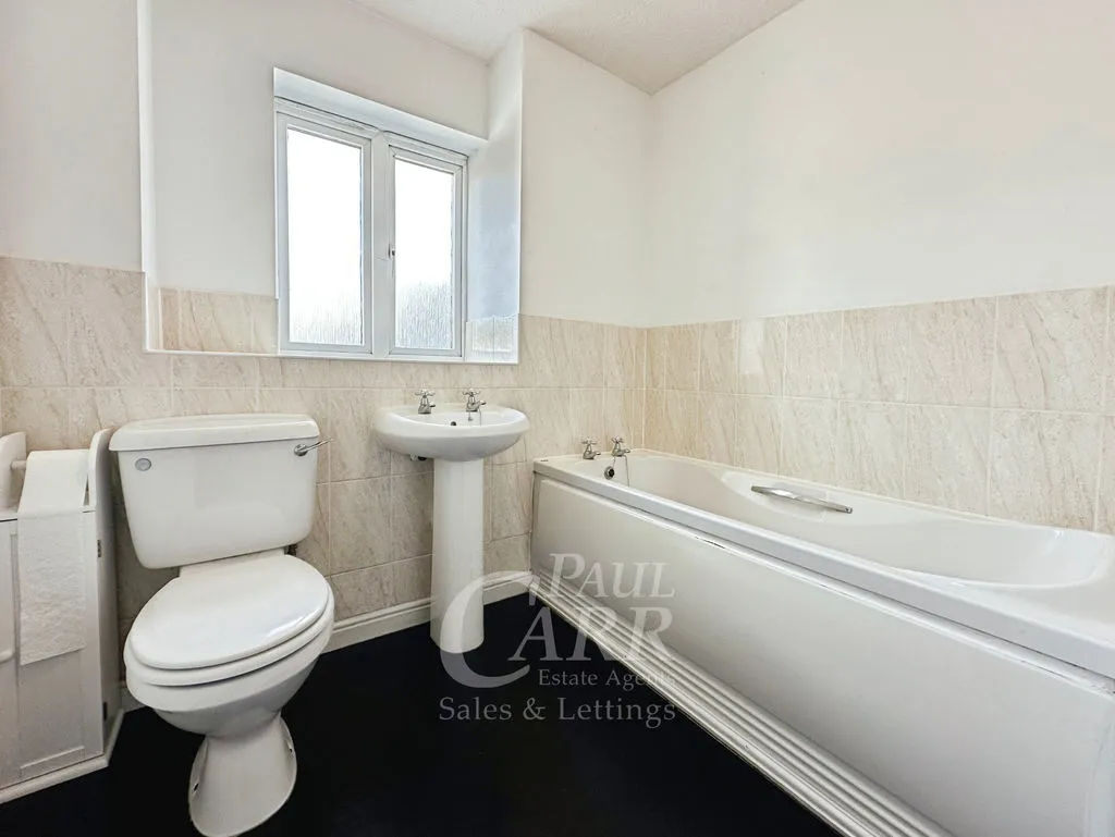 The Briars, Aldridge, WS9, photo 12
