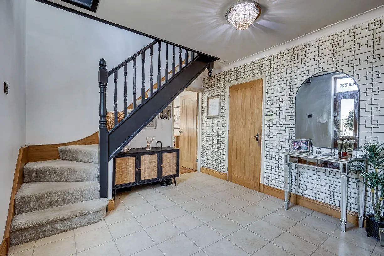 Church Road, Ramsden Bellhouse, CM11, photo 10
