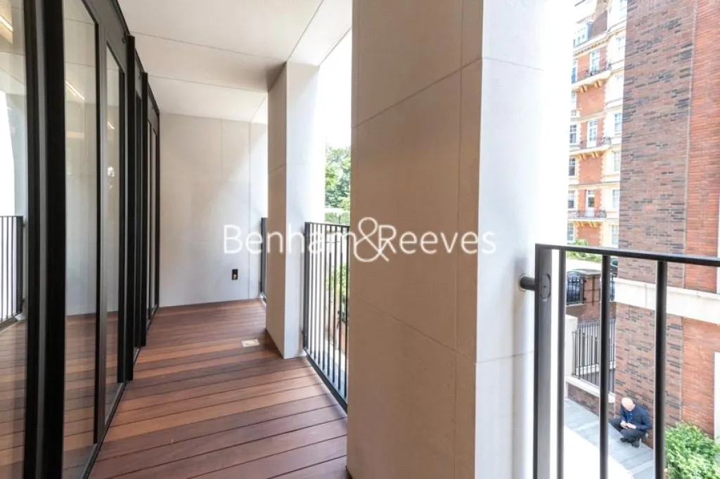 Lancer Square, Kensington, W8, photo 2