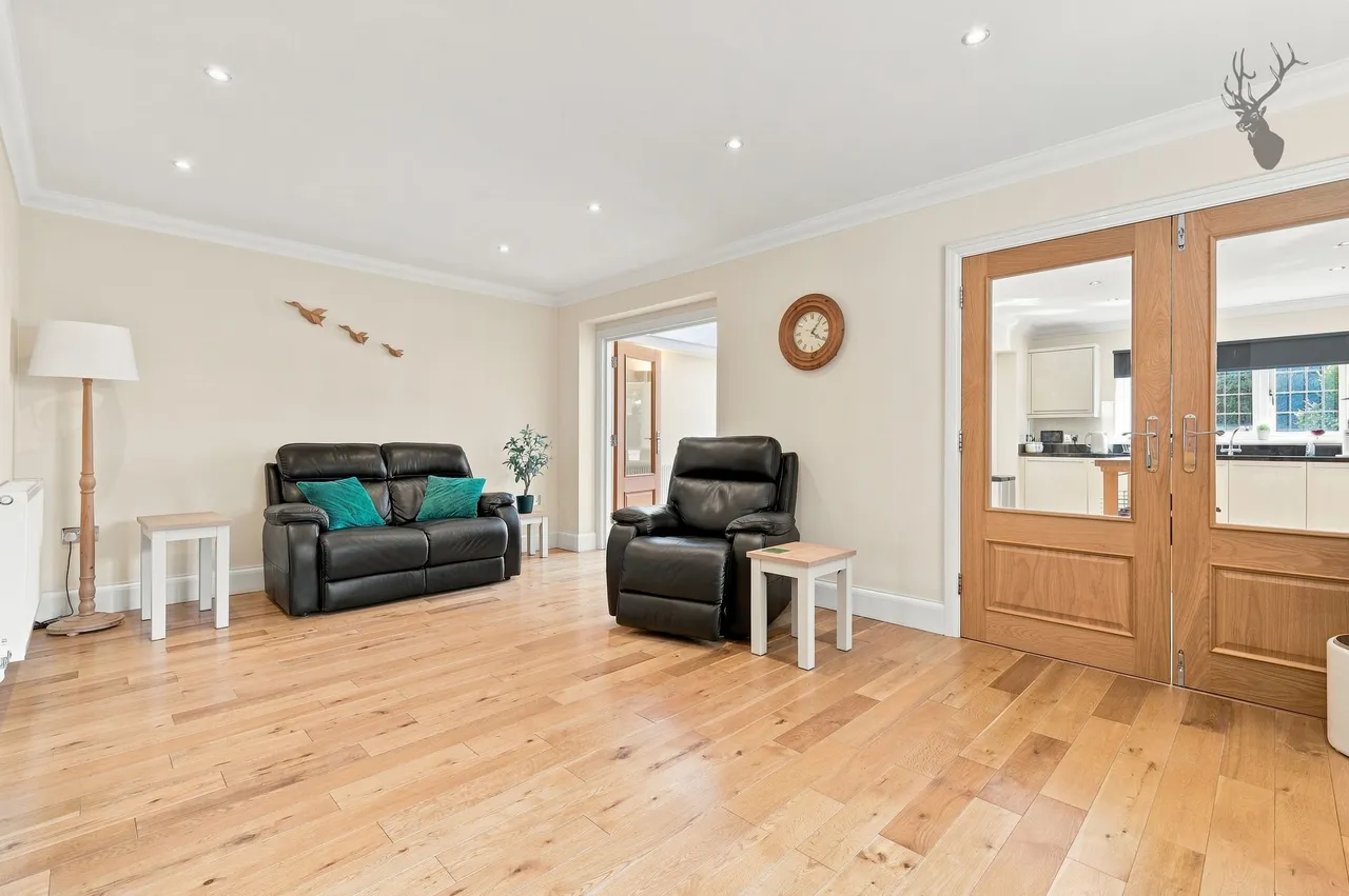 Morgan Crescent, Theydon Bois, CM16, photo 4