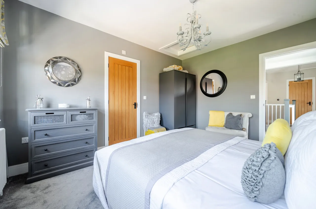 Newell Green, Warfield, Bracknell, Berkshire, RG42 6AB, photo 20