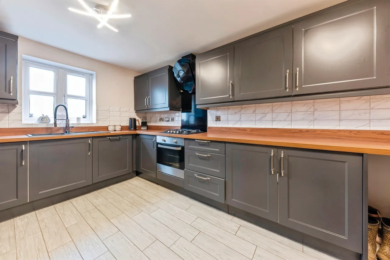 Flaxley Lane, Middlebeck, NG24, photo 2
