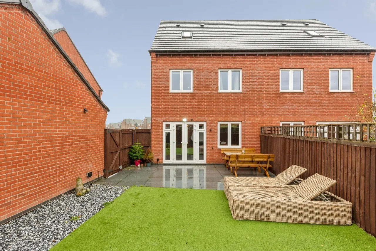 Flaxley Lane, Middlebeck, NG24, photo 17
