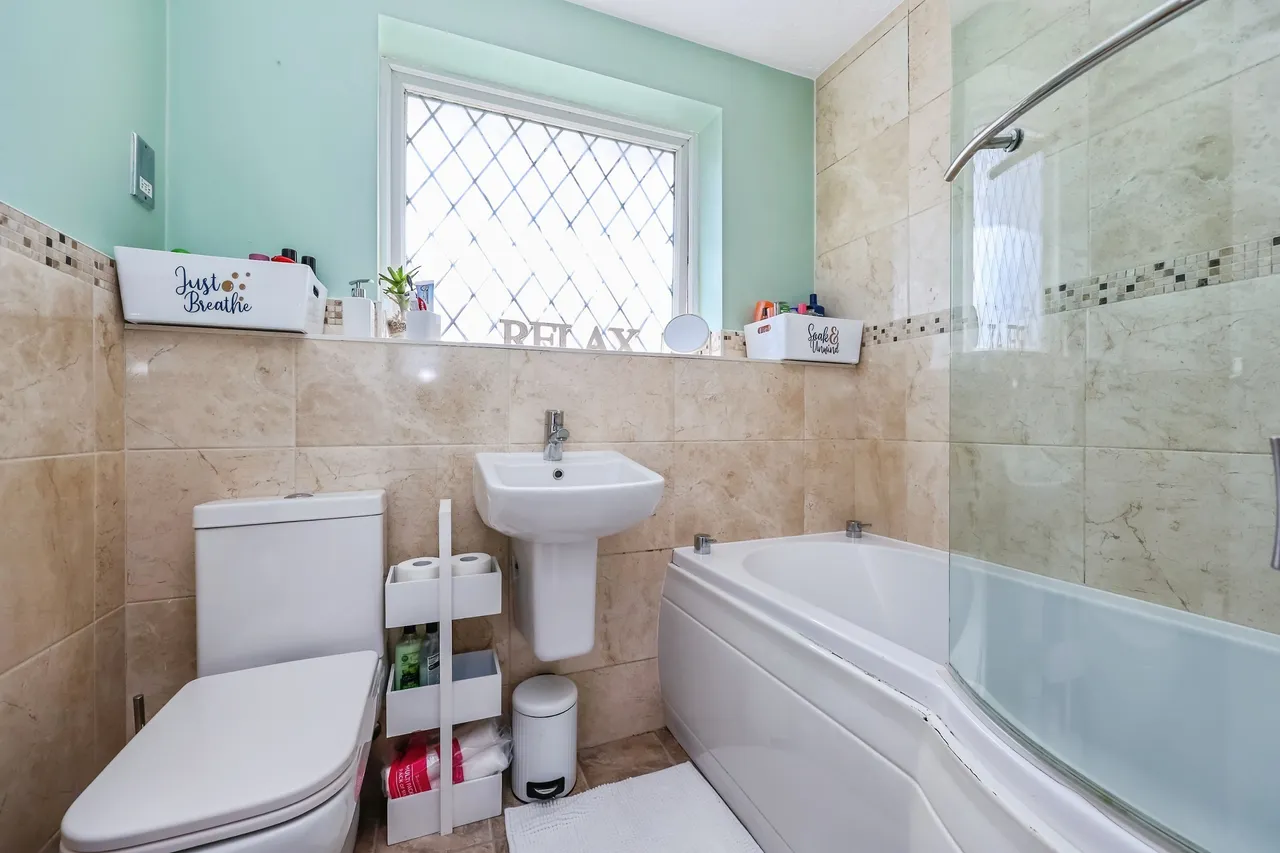 Hazelwood Drive, Hucknall, NG15, photo 21