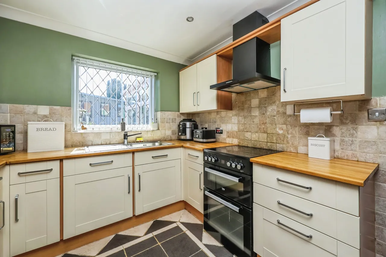 Hazelwood Drive, Hucknall, NG15, photo 8