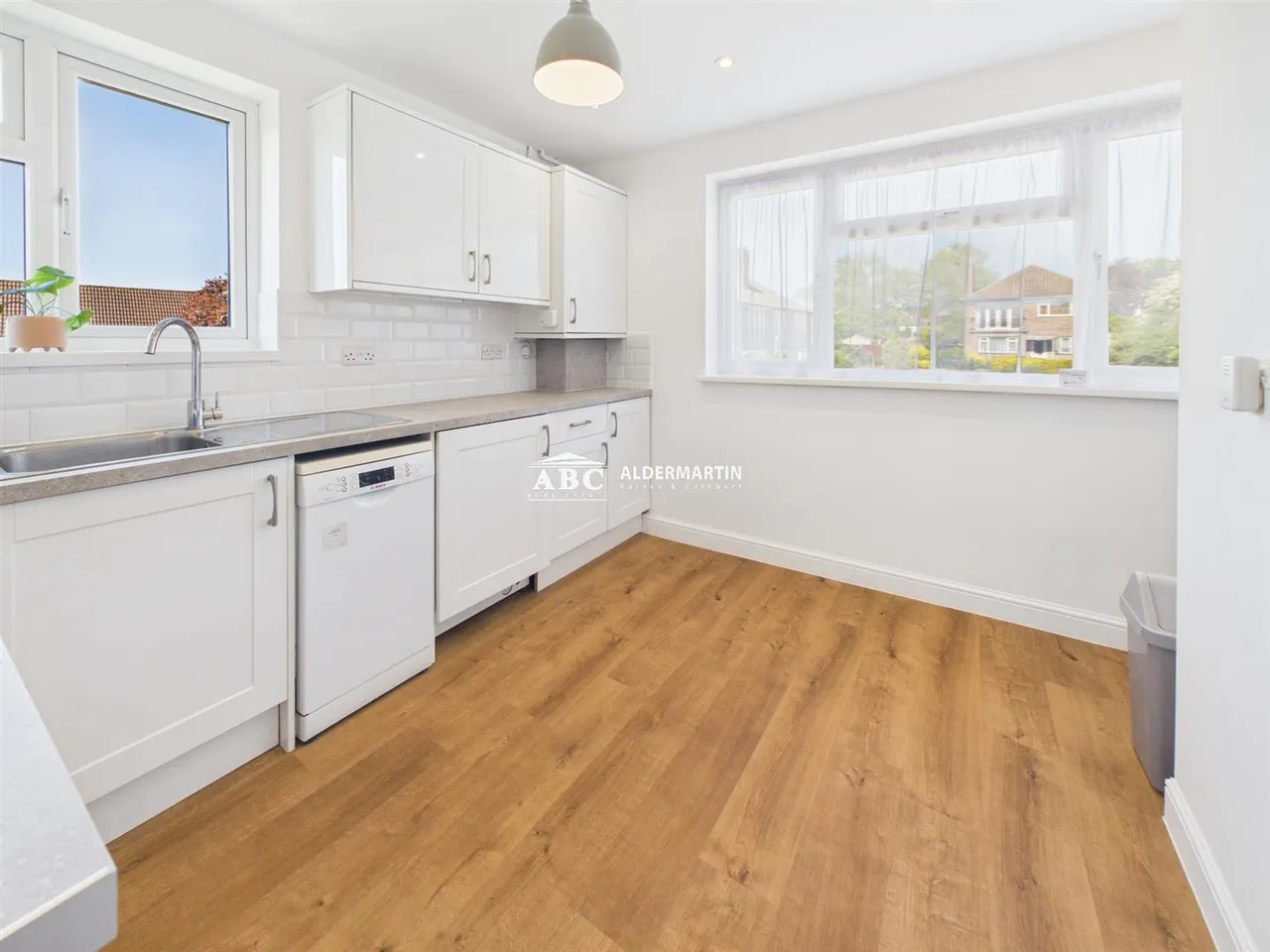 Twickenham Gardens, Harrow, photo 5