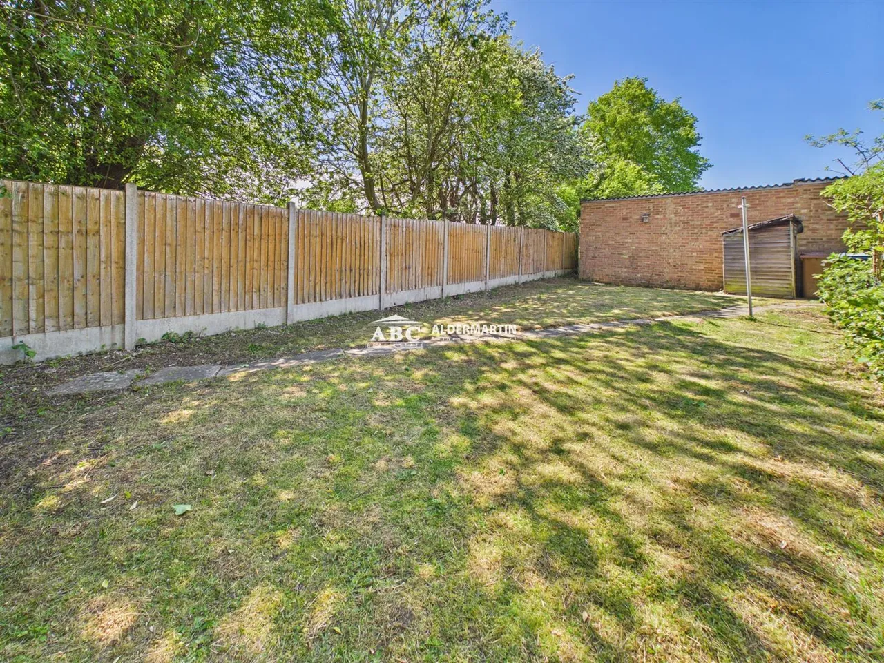 Twickenham Gardens, Harrow, photo 13