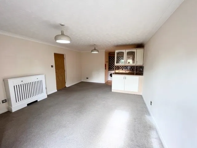 Blakemere Drive, Kingsmead, CW9, photo 3