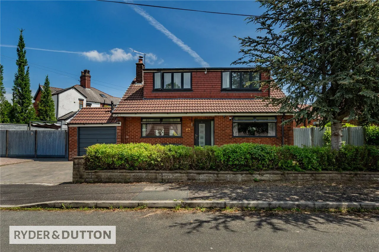 Manor Drive, Royton, OL2, photo 18