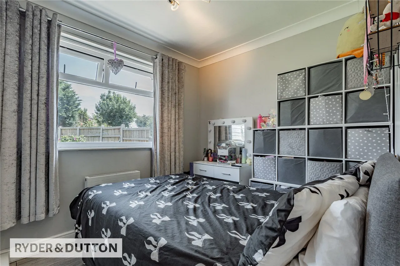 Manor Drive, Royton, OL2, photo 14