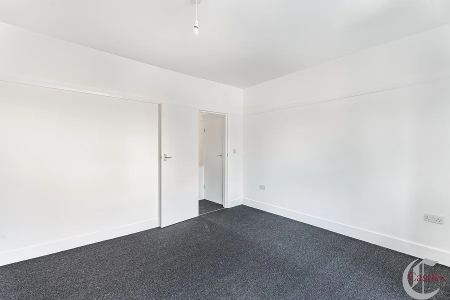 Park Avenue, Edmonton London, N18, photo 11