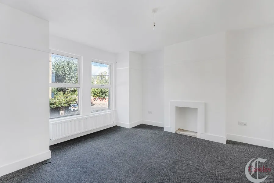 Park Avenue, Edmonton London, N18, photo 10