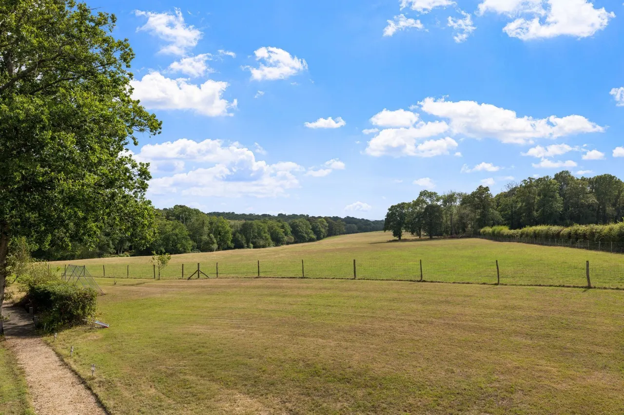 Broadhurst Manor Road, Horsted Keynes, RH17, photo 19