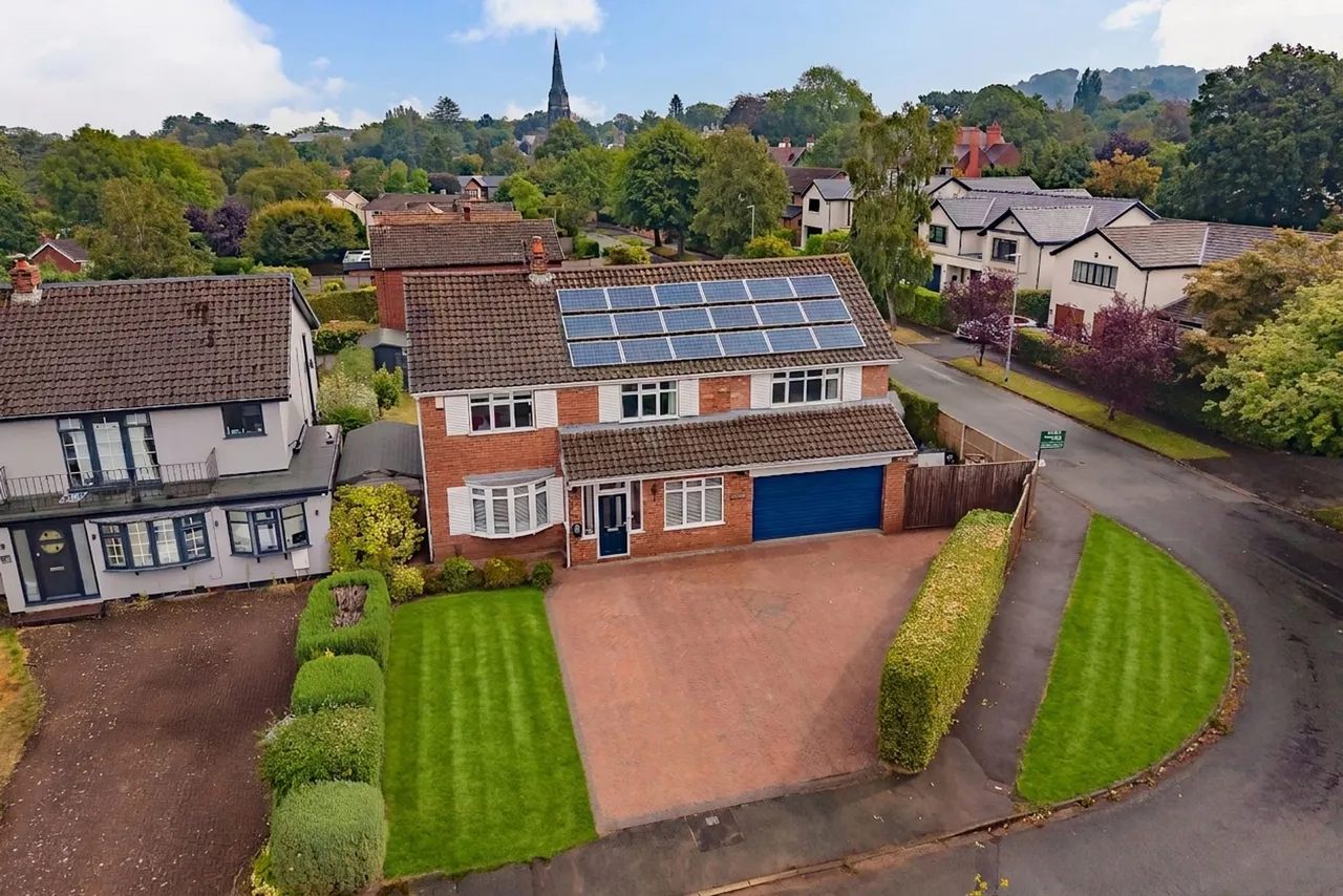 5 bed house for sale, Haddon Close, Alderley Edge, SK9