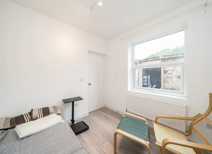 Grove Road, Hounslow, TW3, photo 6