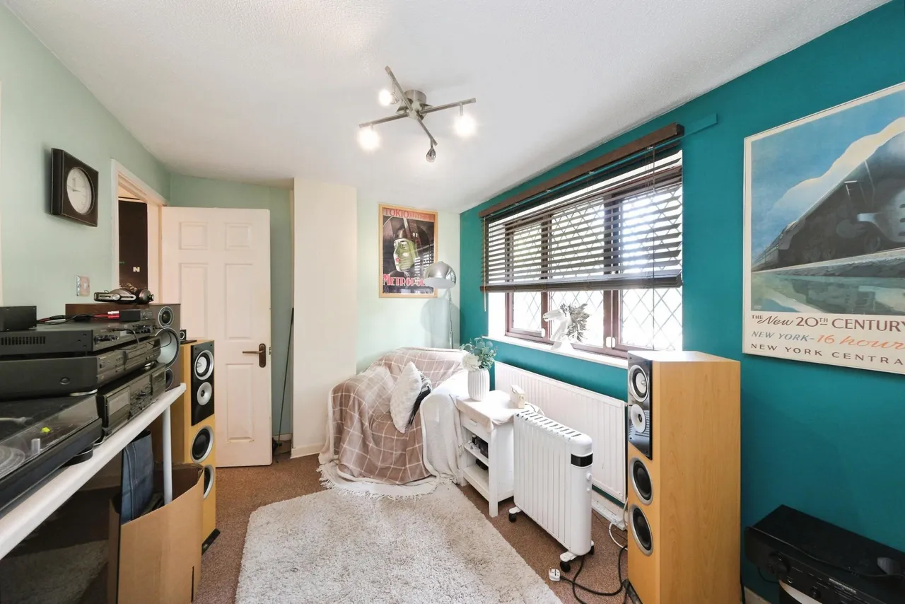 Hall Close, Mansfield, NG21, photo 15