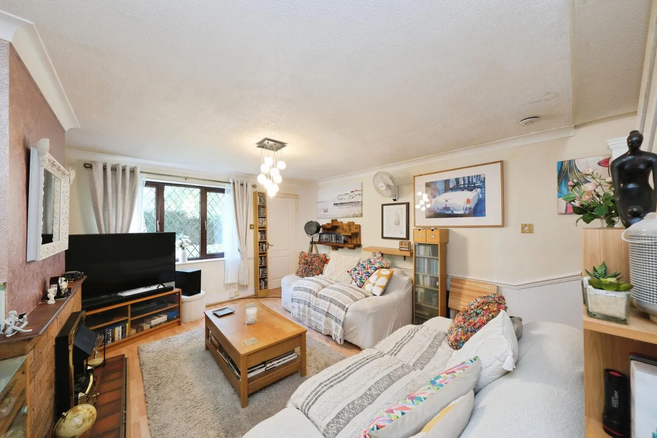 Hall Close, Mansfield, NG21, photo 6