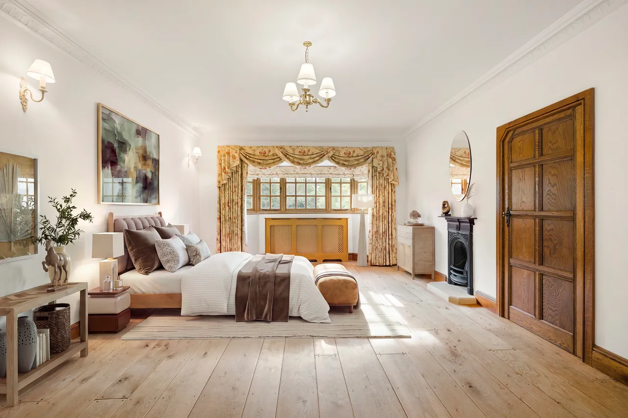 The Barton, Cobham, Surrey, photo 11