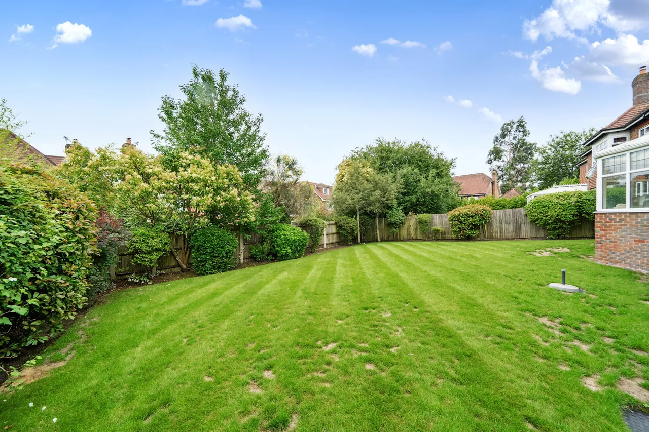 Cleopatra Close, Stanmore, HA7, photo 11