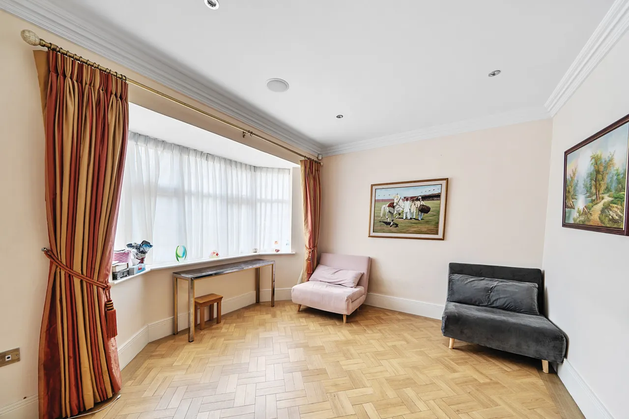 Cleopatra Close, Stanmore, HA7, photo 4