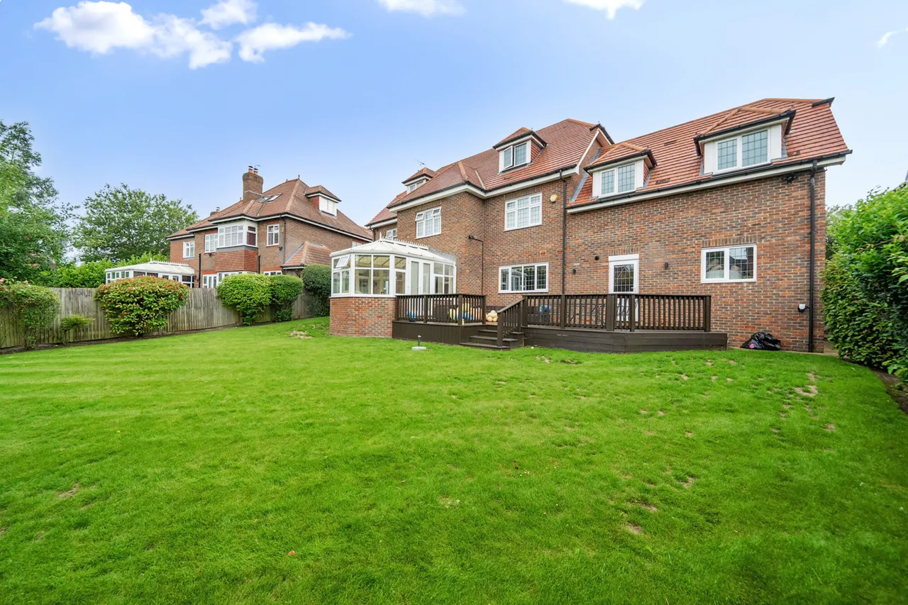 Cleopatra Close, Stanmore, HA7, photo 10