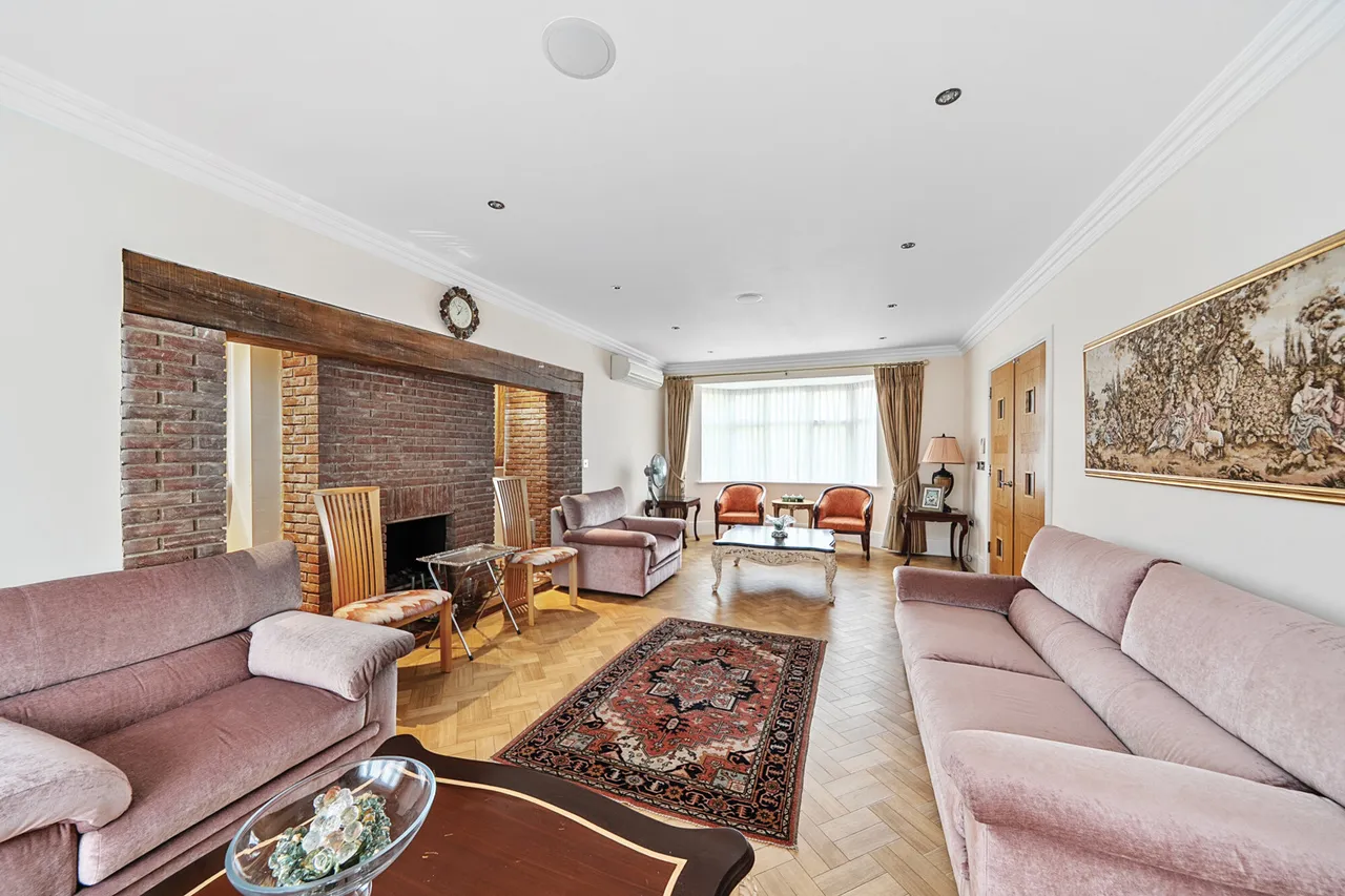 Cleopatra Close, Stanmore, HA7, photo 14