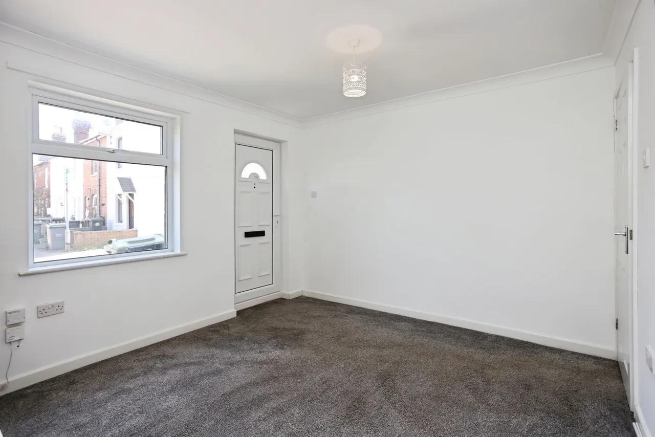 Holford Street, Tonbridge, TN9, photo 14