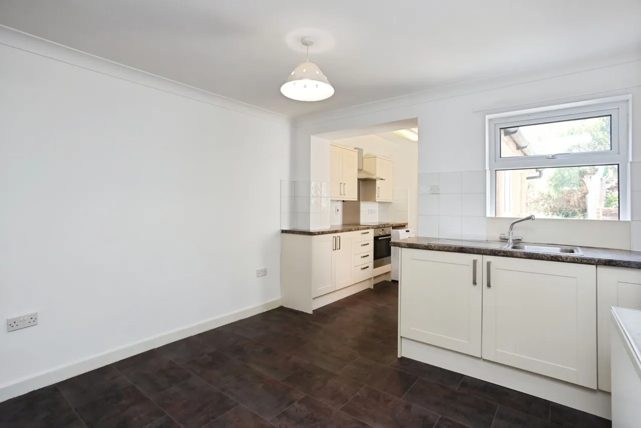 Holford Street, Tonbridge, TN9, photo 11