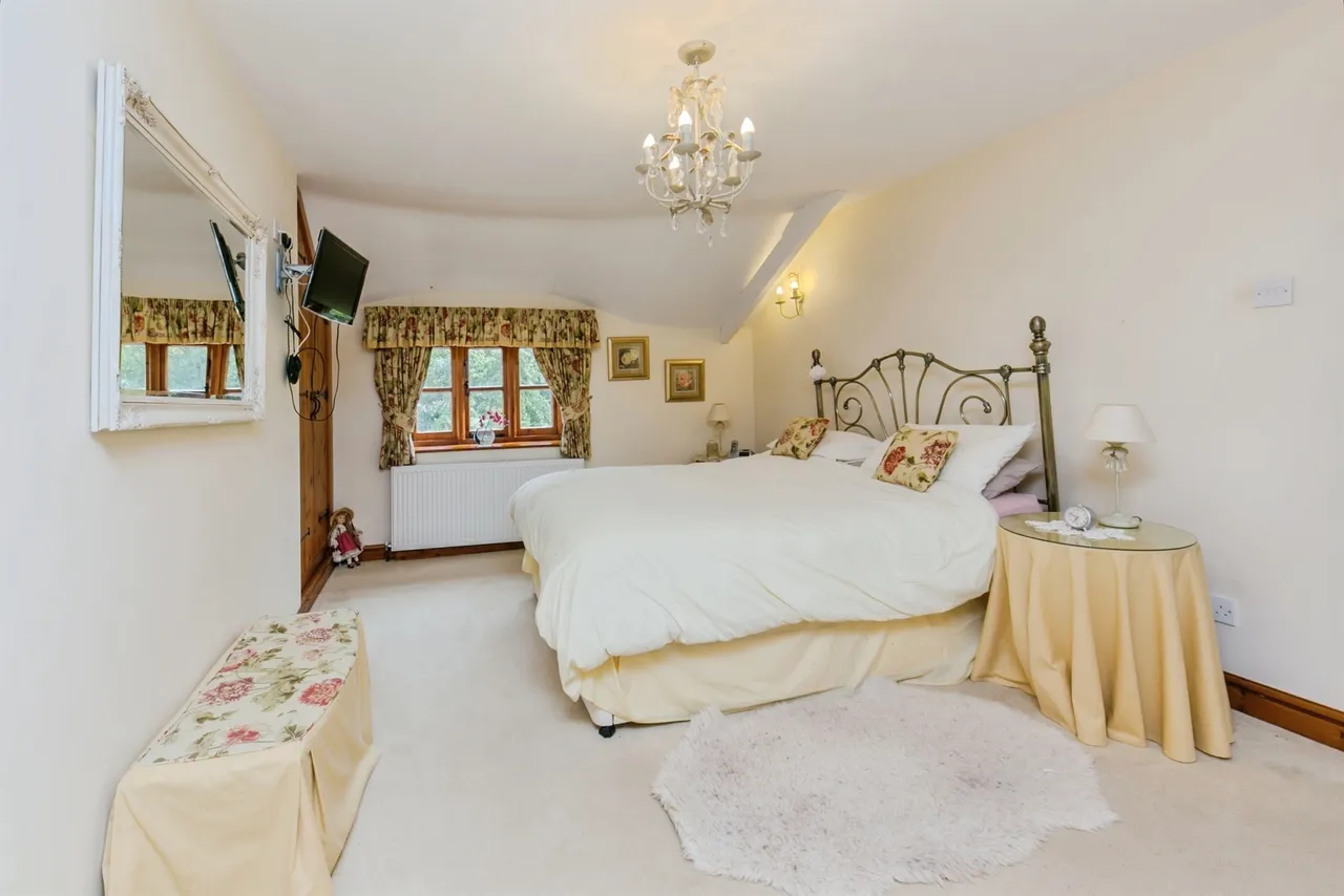 Horsey Lane, Upper Longdon, WS15, photo 12
