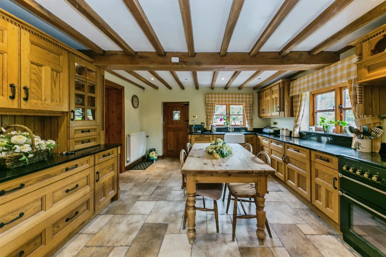 Horsey Lane, Upper Longdon, WS15, photo 9