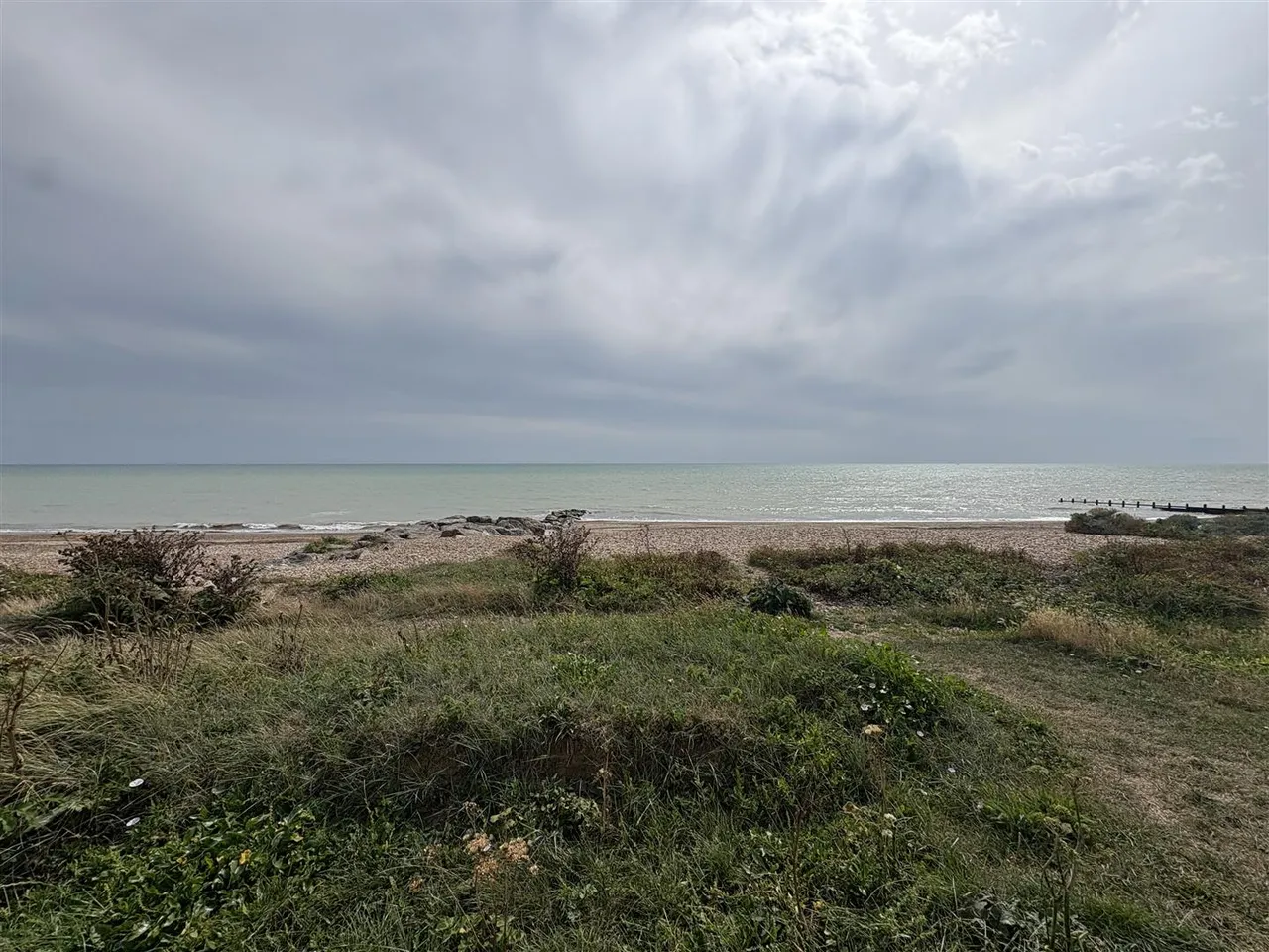 Broadstrand, Rustington, photo 3